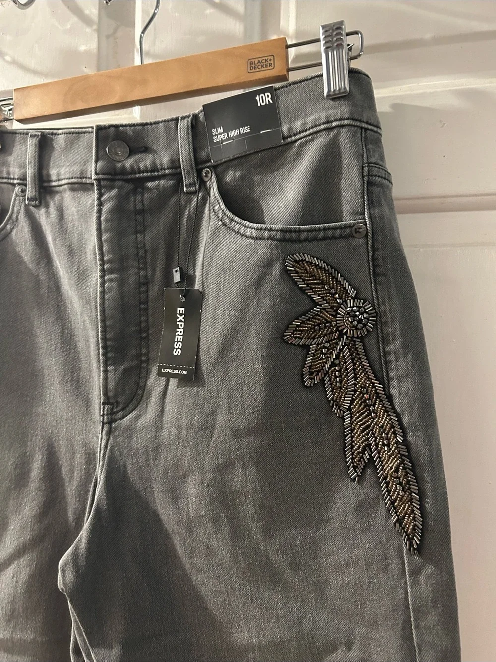 Express Gray Cropped Jeans with Beaded Leaf Accent